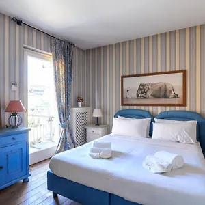  Apartamento Montenapoleone-duomo Attico Di Lusso E Parcheggio Privato Italia