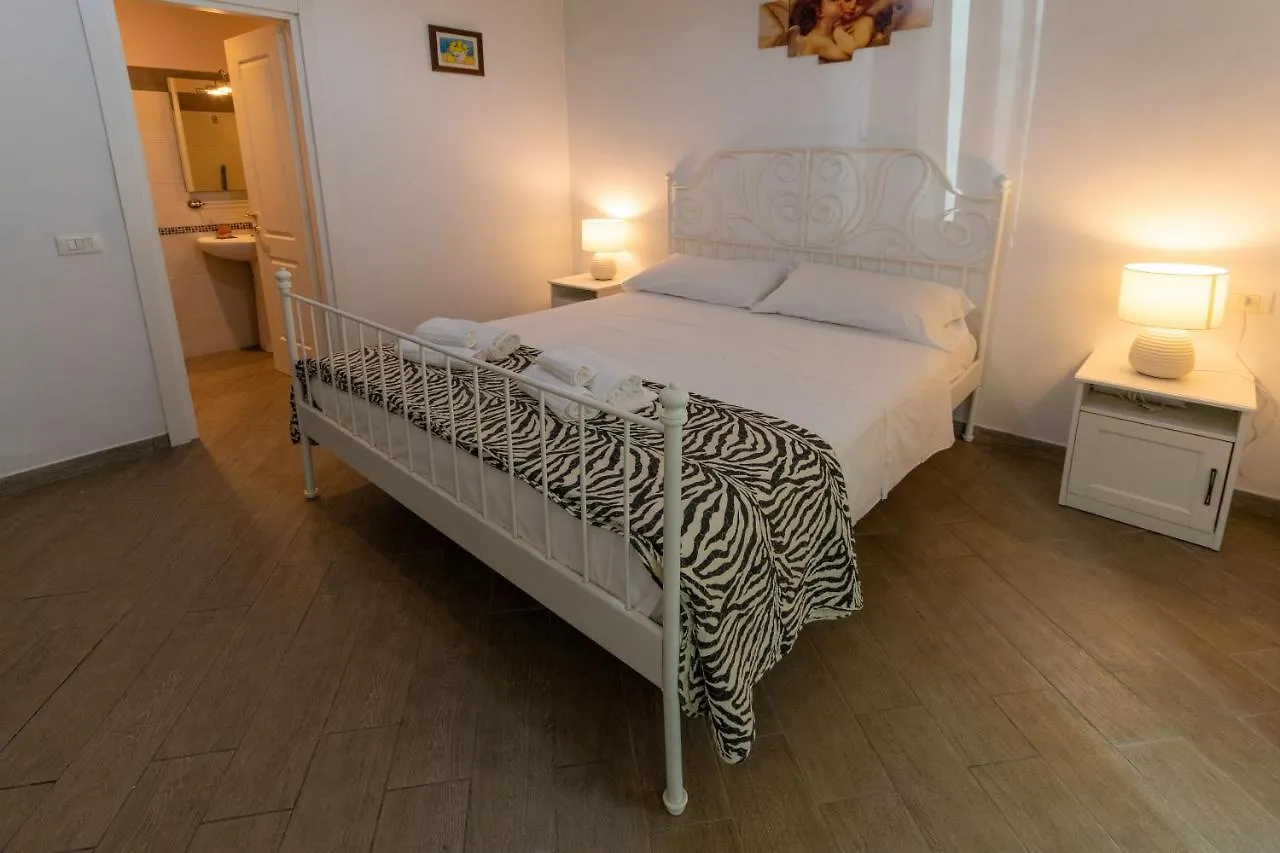 Vercelli Guest House near San Giovanni Roma