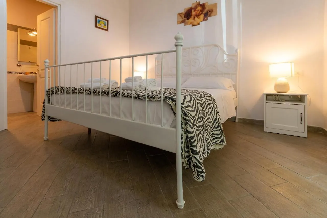 Vercelli Guest House near San Giovanni Roma Italia