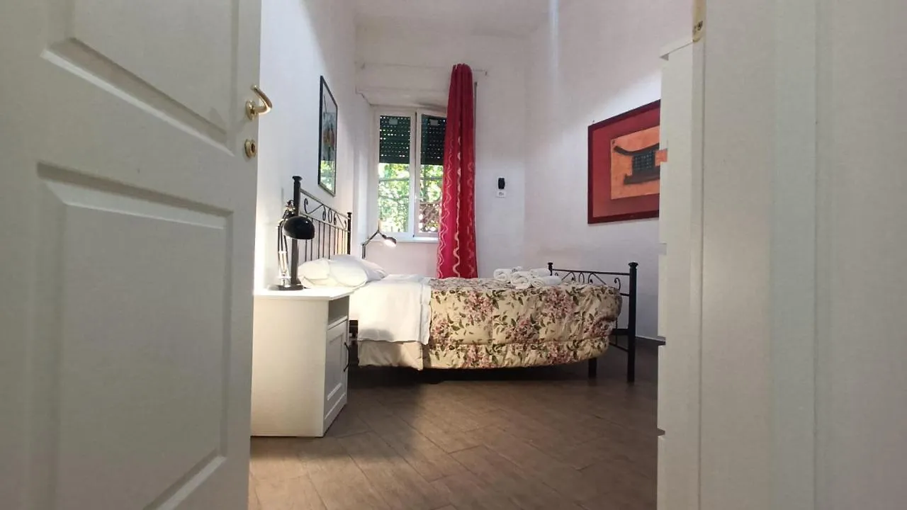 Vercelli Guest House near San Giovanni Roma Italia